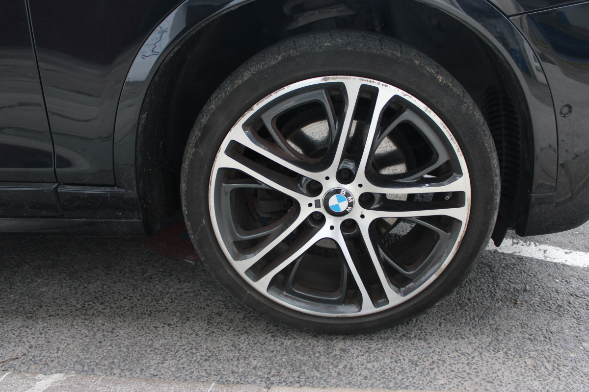 Bmw X3 — 24