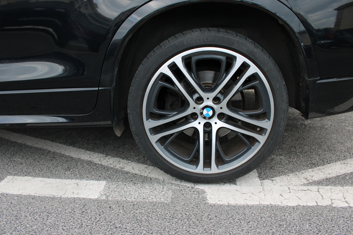 Bmw X3 — 23