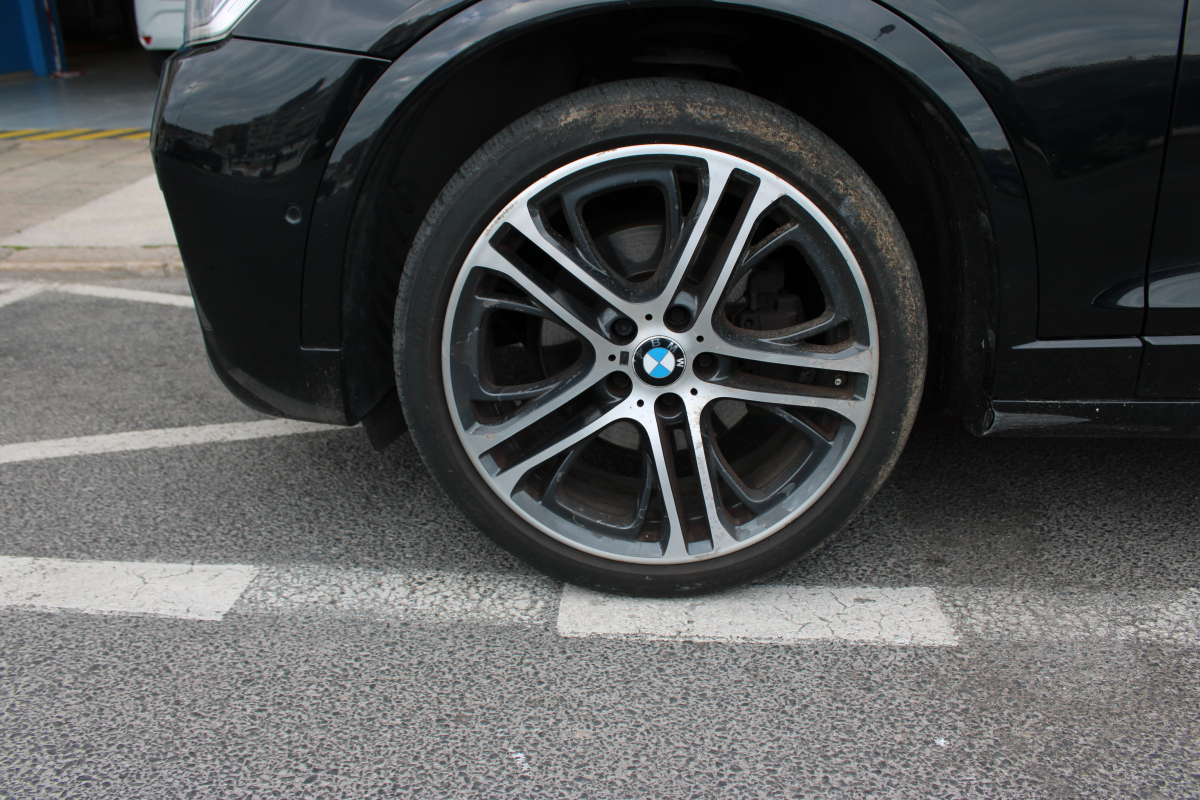 Bmw X3 — 21