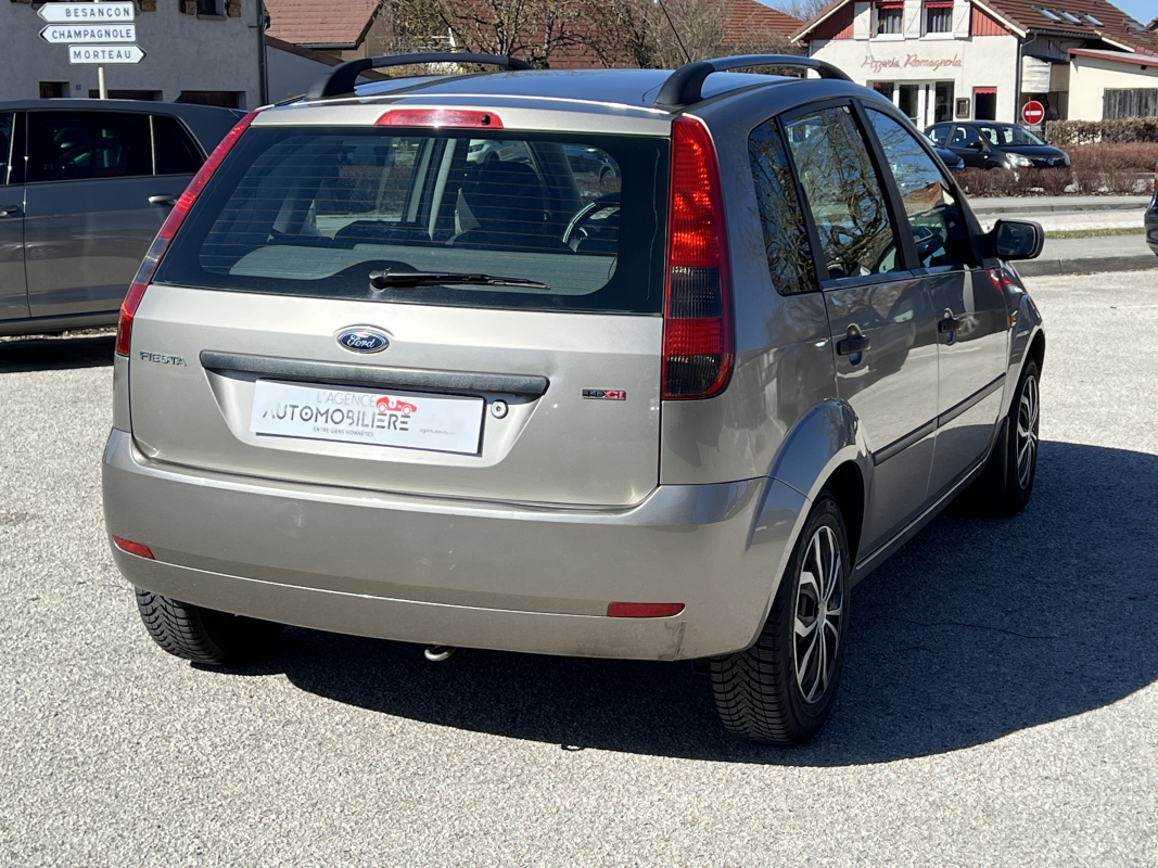 Ford Fiesta — 5