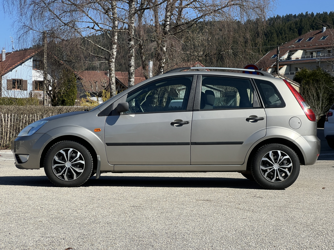 Ford Fiesta — 2