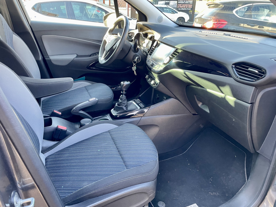 Opel Crossland x — 11