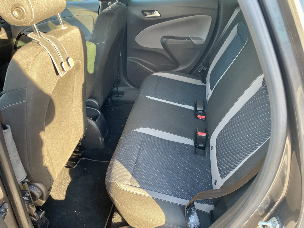 Opel Crossland x — 27
