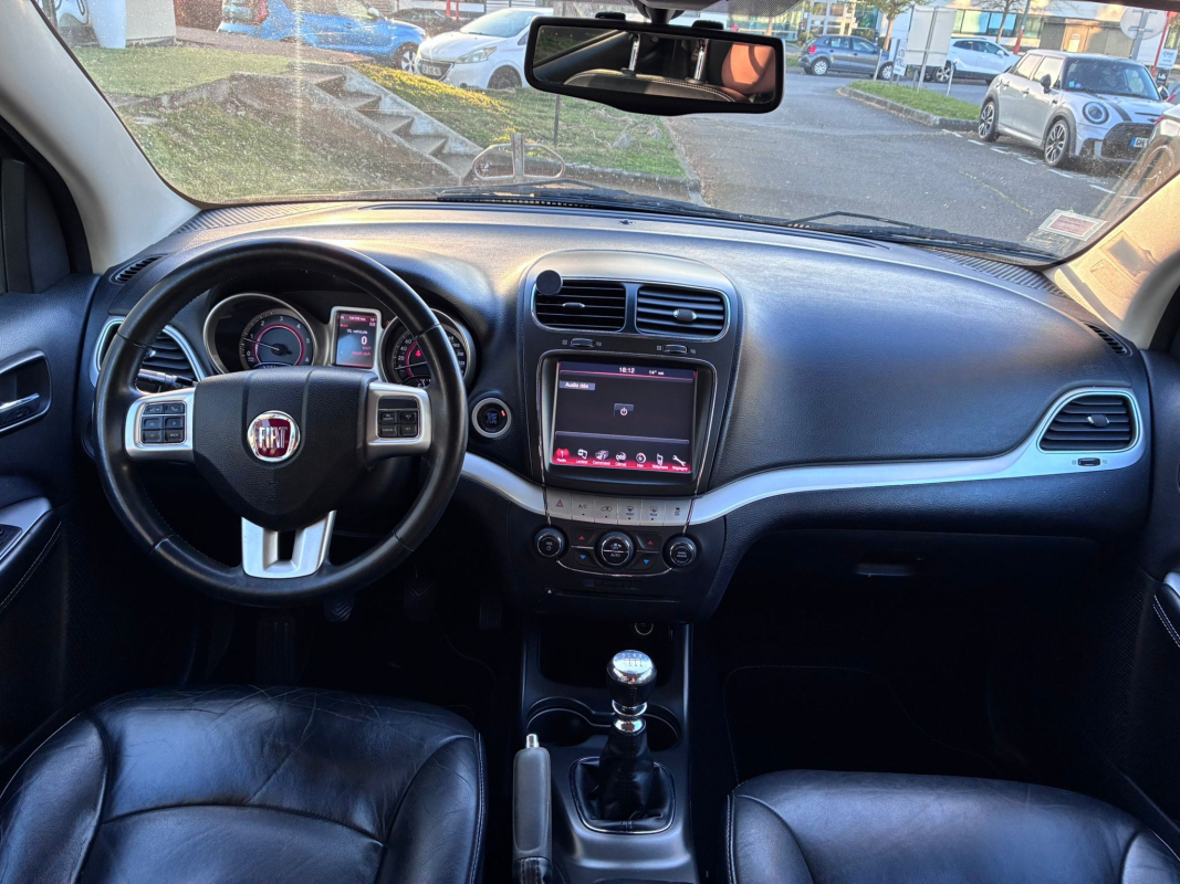 Fiat Freemont — 17