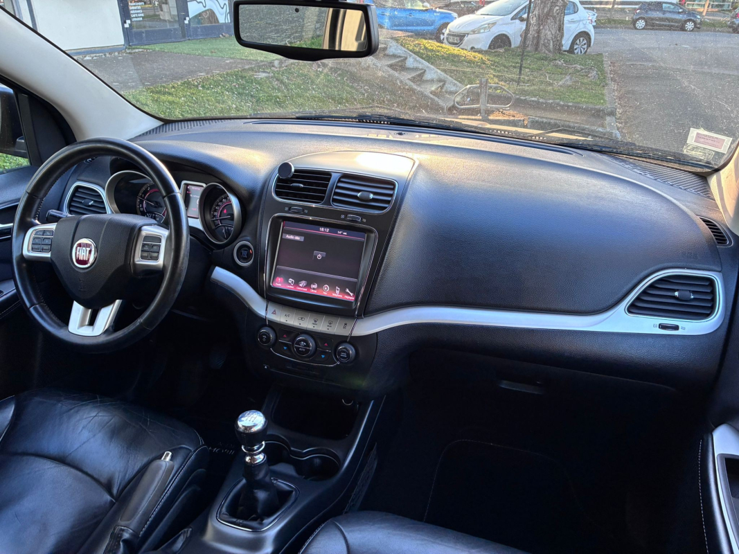 Fiat Freemont — 18