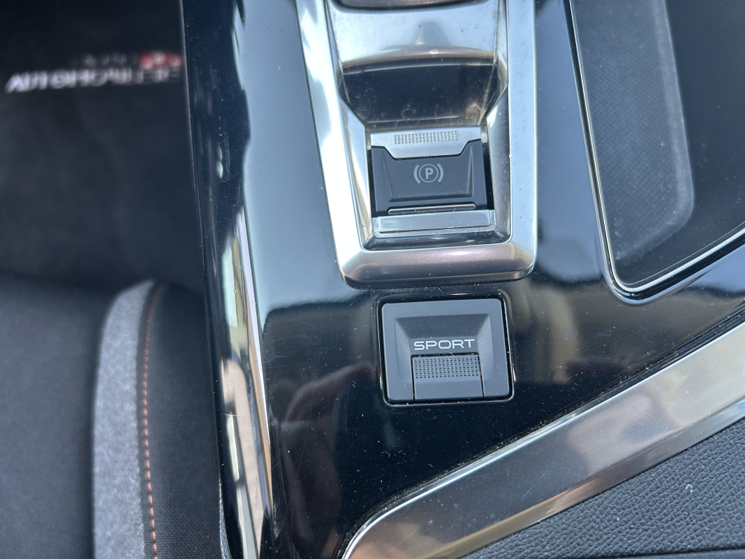 Peugeot 5008 — 17