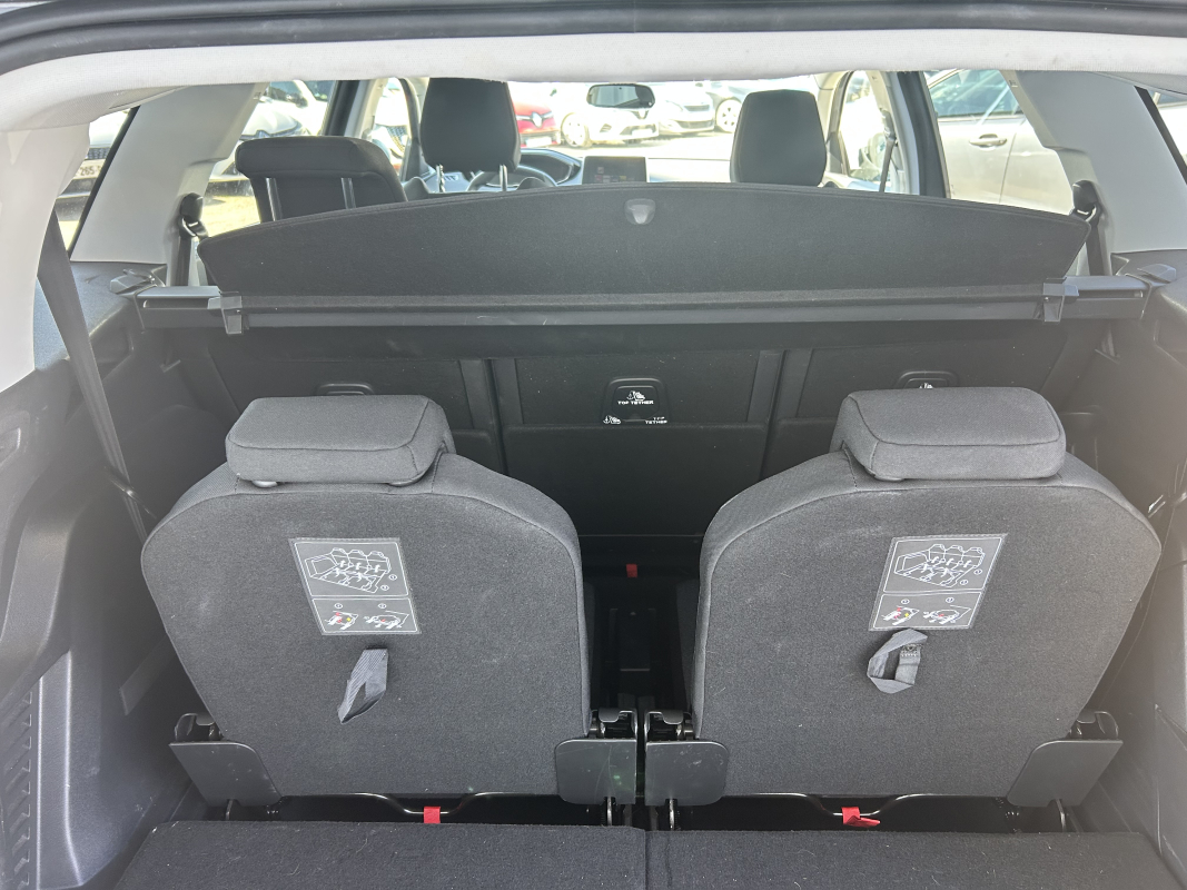 Peugeot 5008 — 30