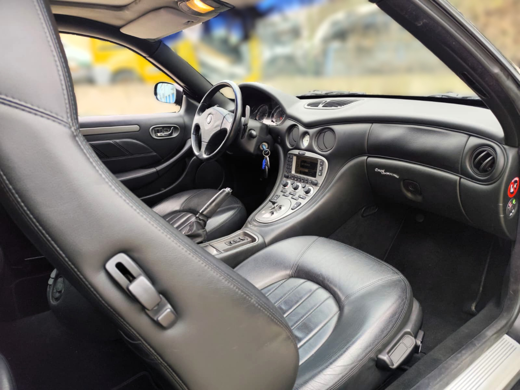 Maserati 4200 GT — 12
