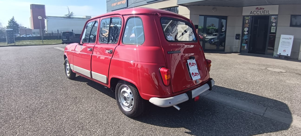 Renault 4 — 3