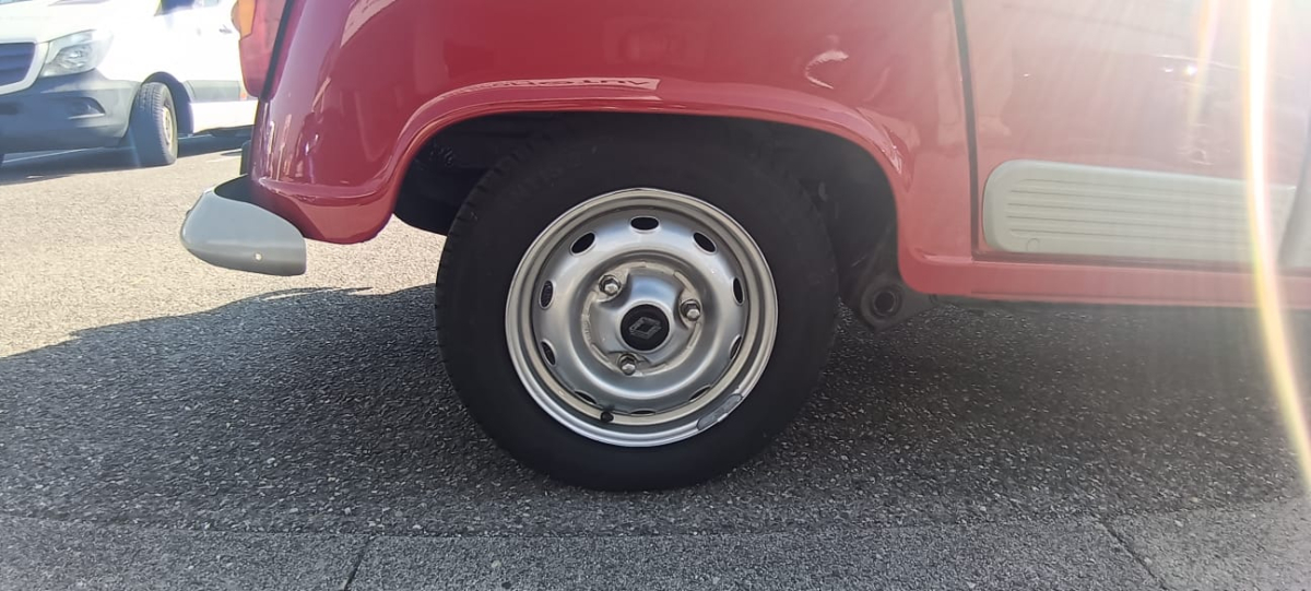 Renault 4 — 17