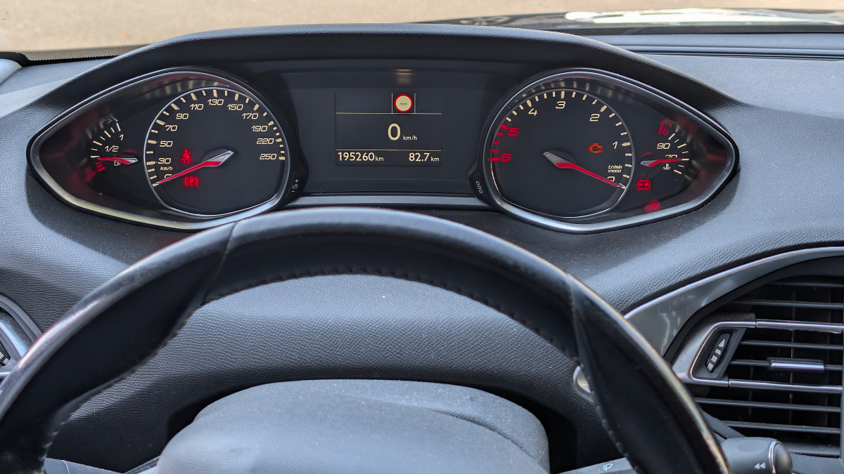 Peugeot 308 — 17