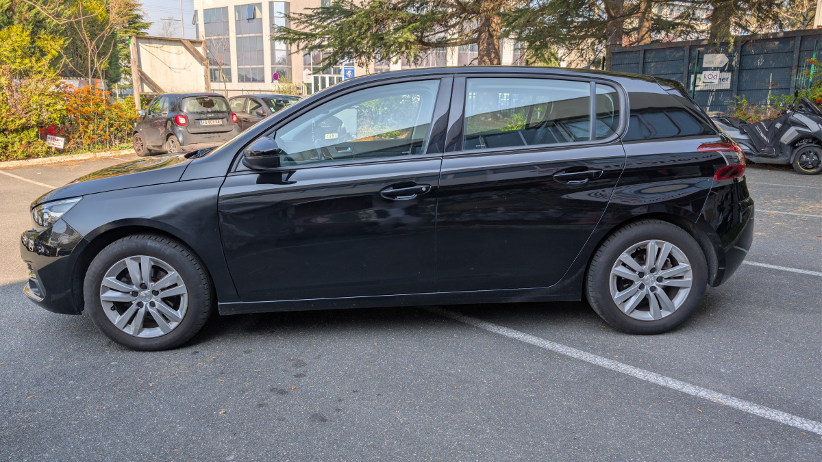 Peugeot 308 — 4