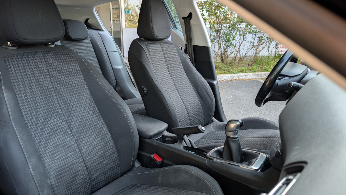 Peugeot 308 — 13