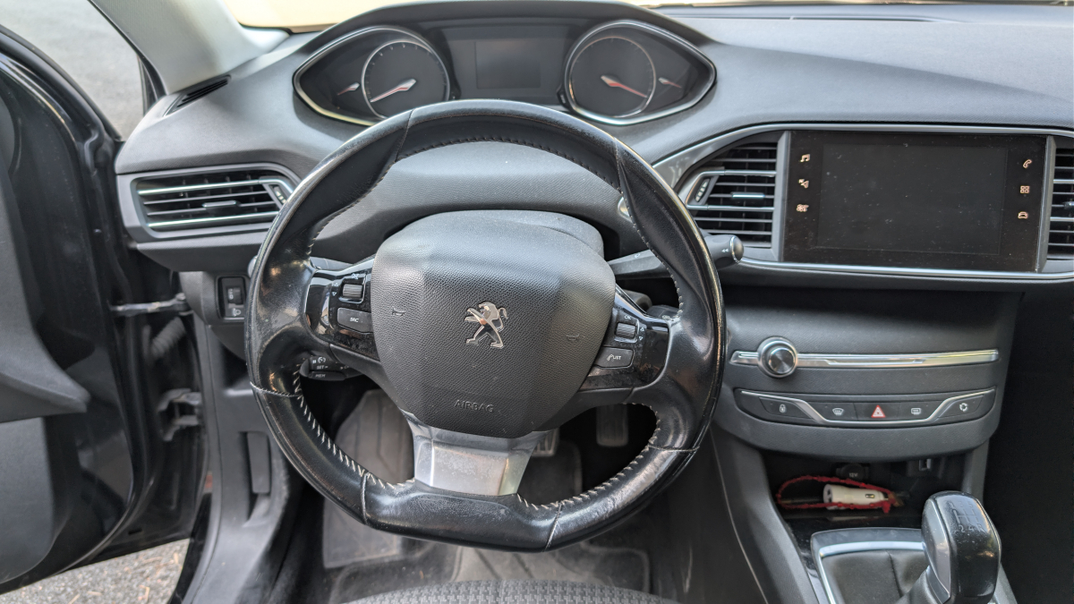 Peugeot 308 — 16