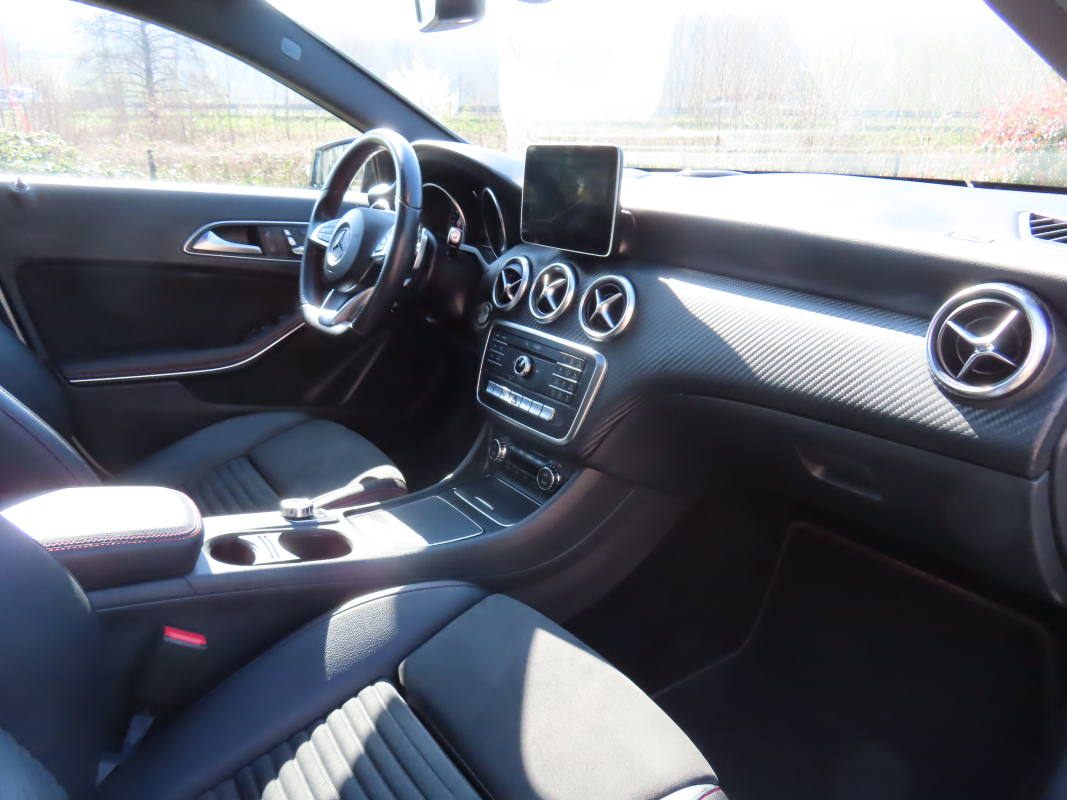 Mercedes Classe A — 12