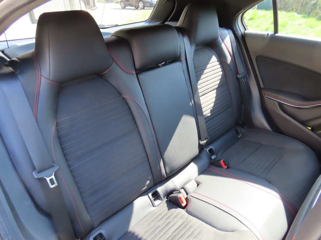 Mercedes Classe A — 14