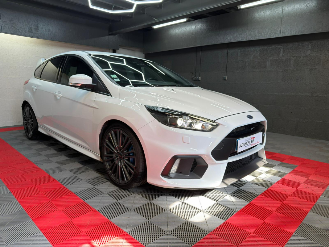 Ford Focus — 3