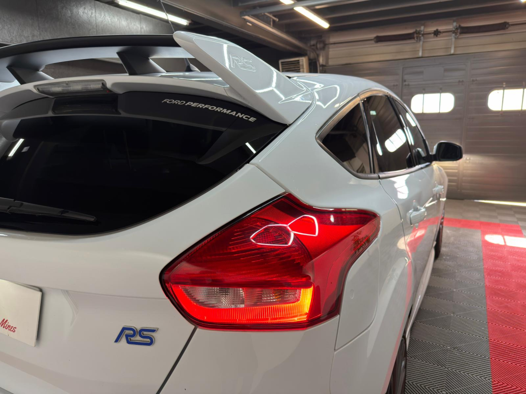 Ford Focus — 11