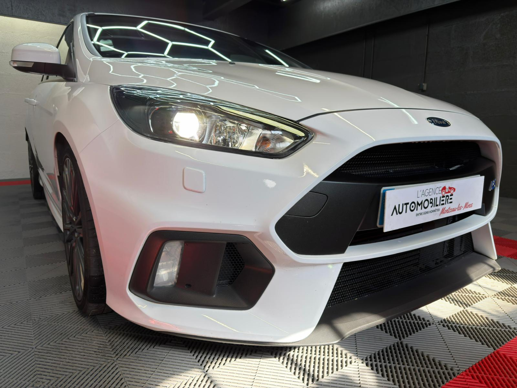 Ford Focus — 9