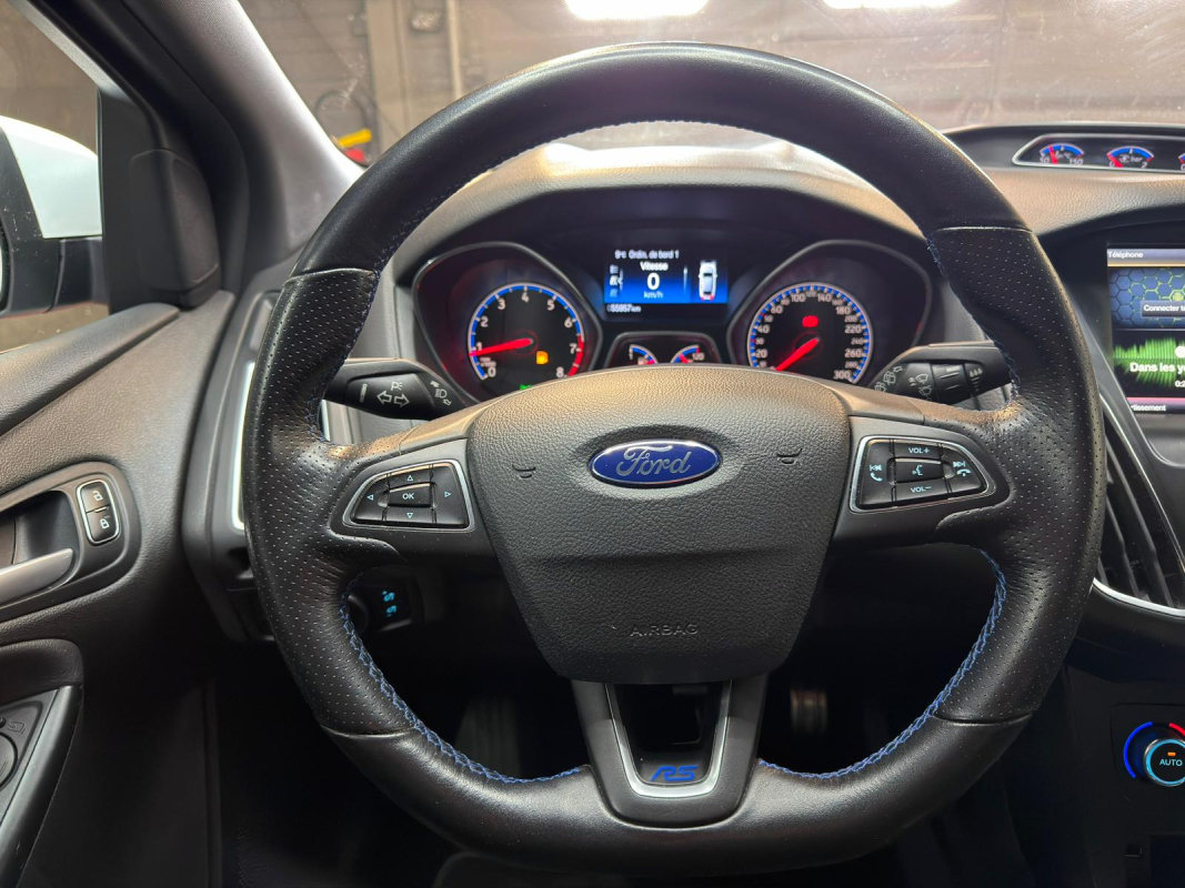 Ford Focus — 17