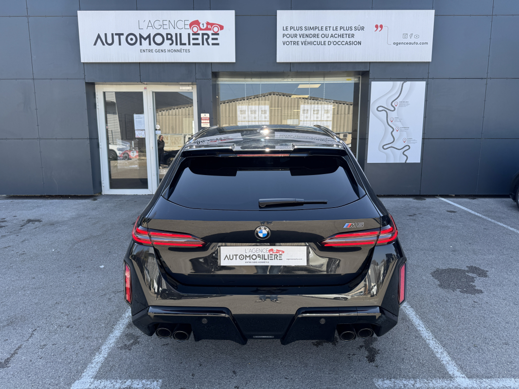 Bmw M5 — 5