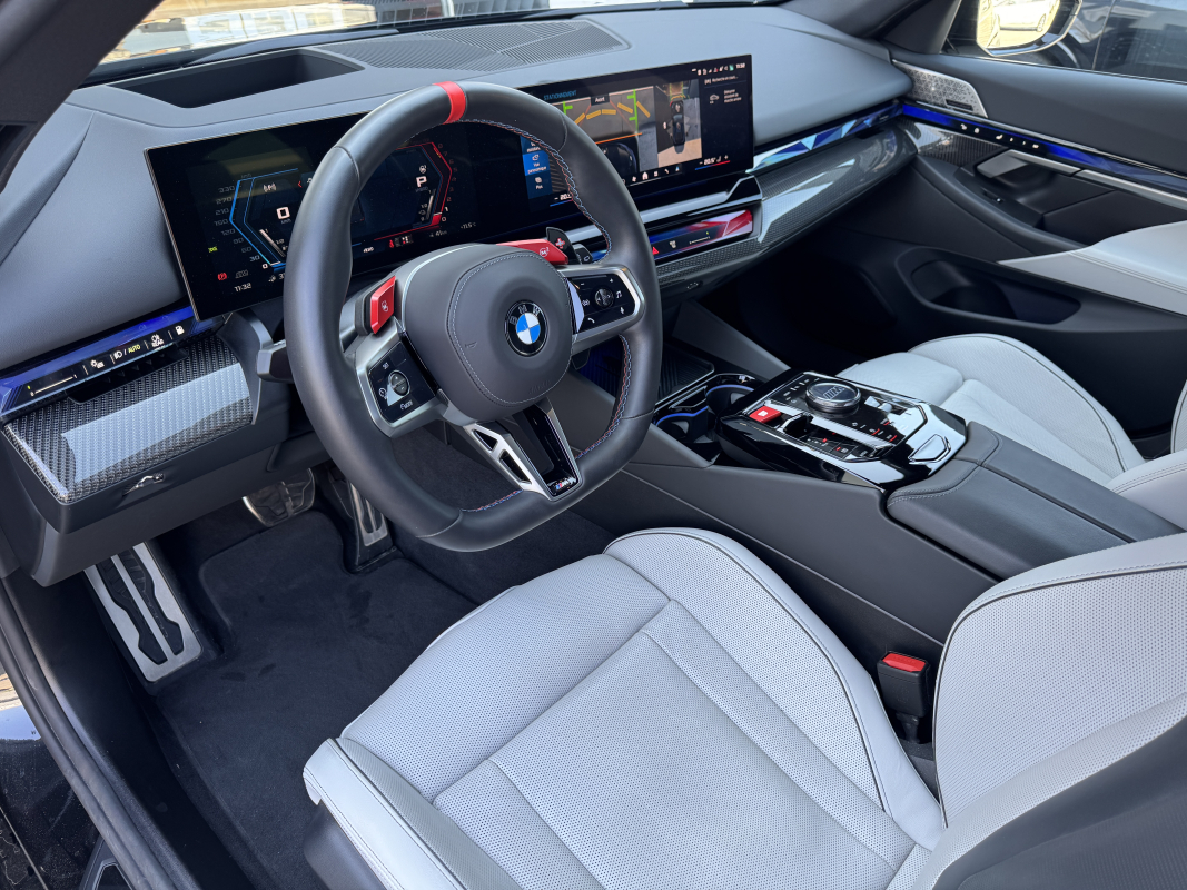 Bmw M5 — 7