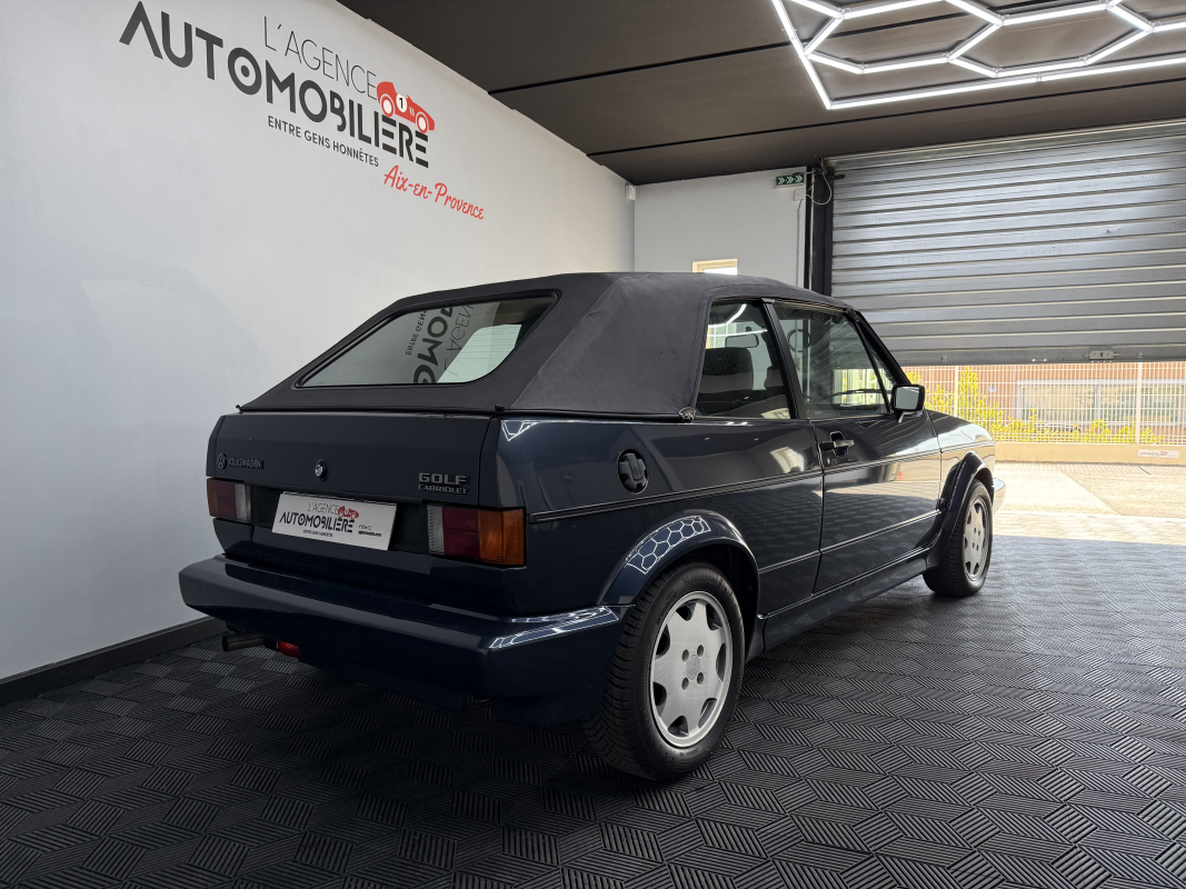 Volkswagen Golf — 5