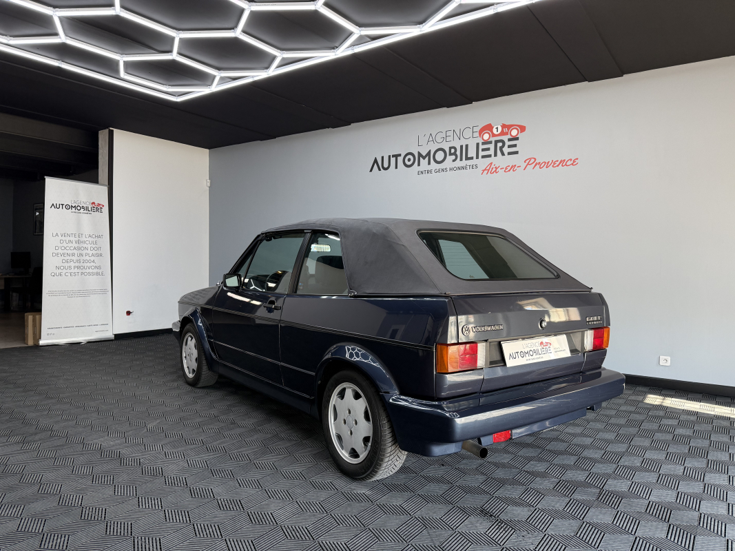 Volkswagen Golf — 7