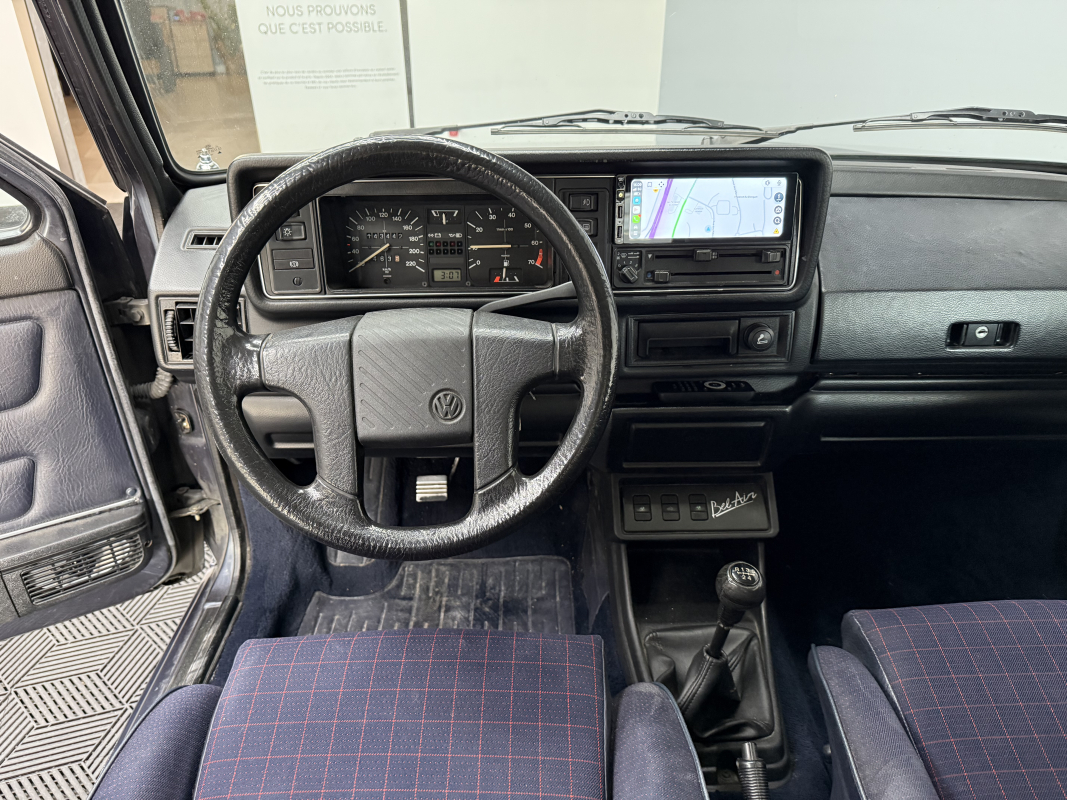 Volkswagen Golf — 17