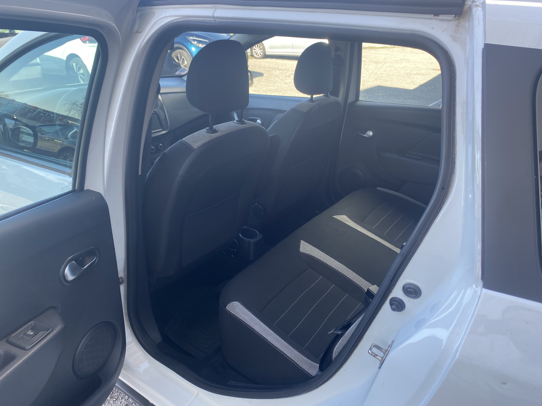 Dacia Logan MCV — 19