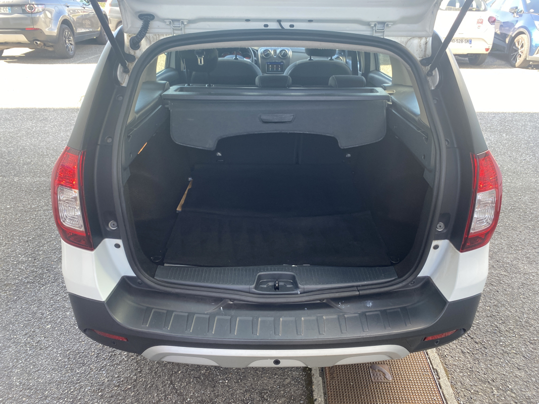 Dacia Logan MCV — 24