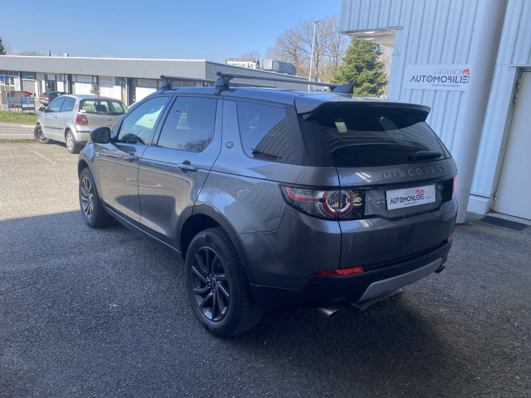 Land Rover Discovery — 5