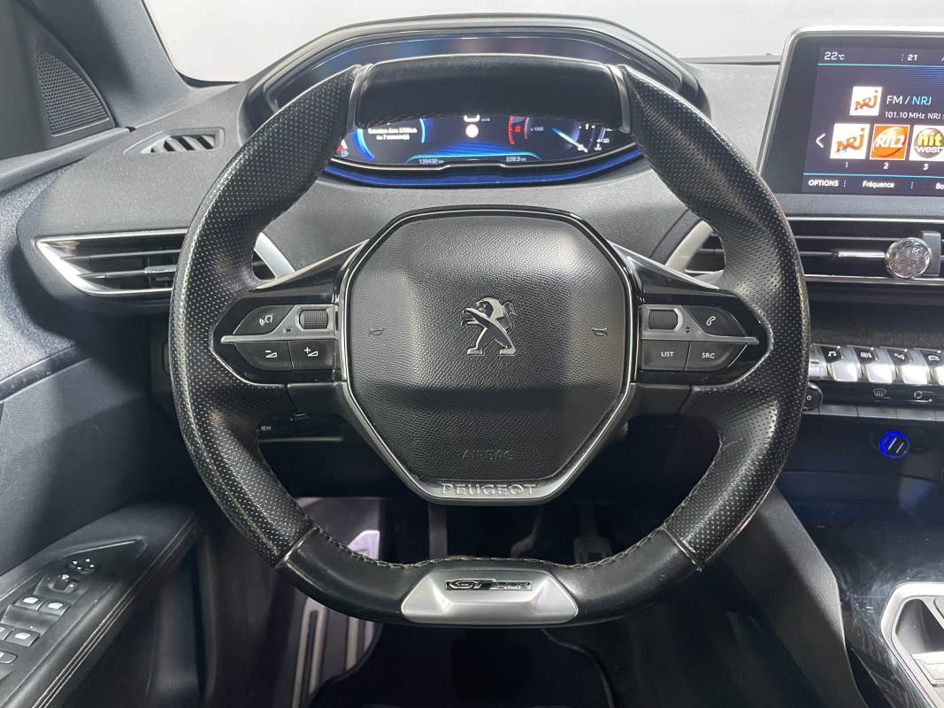 Peugeot 3008 — 12