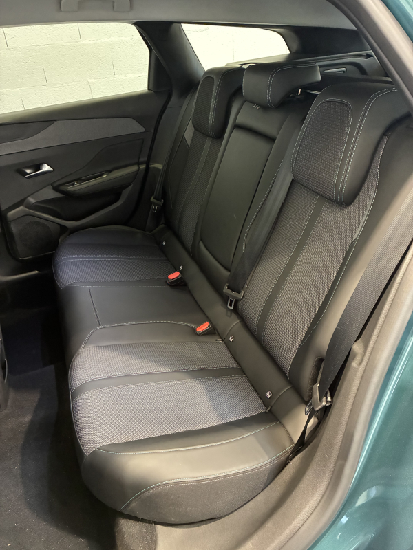 Peugeot 308 SW — 16