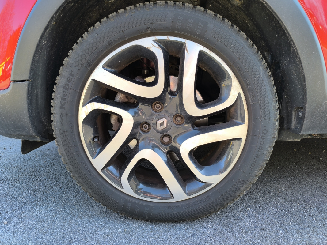 Renault Captur — 10
