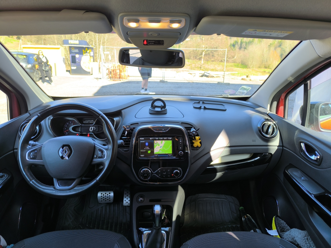 Renault Captur — 16