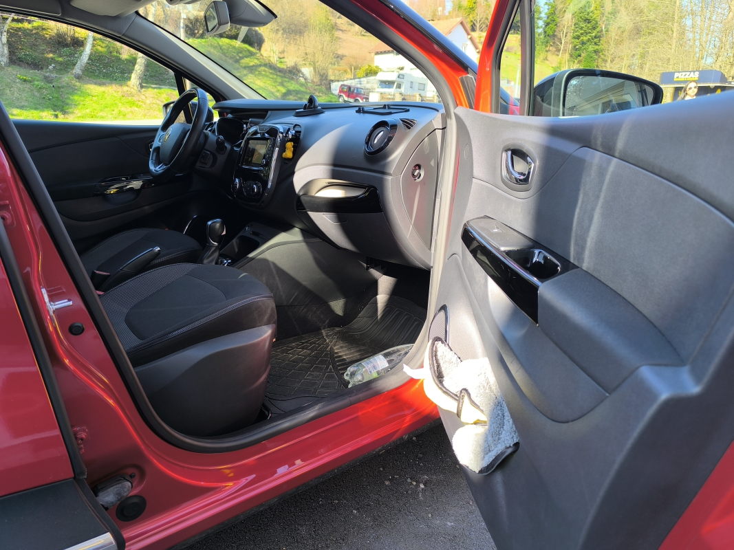 Renault Captur — 21
