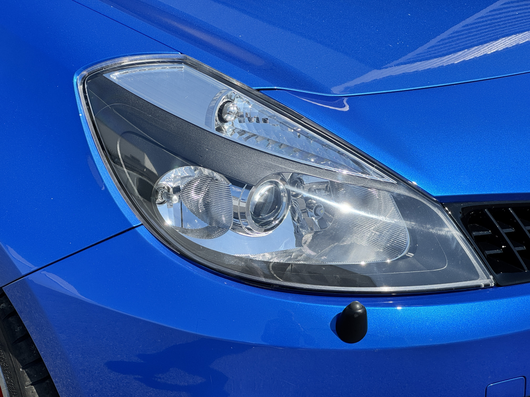 Renault Clio — 25