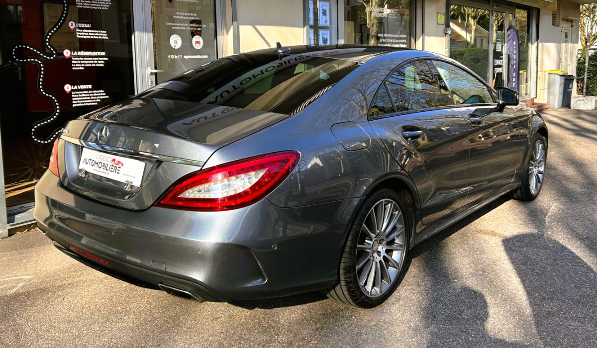 Mercedes CLS — 6