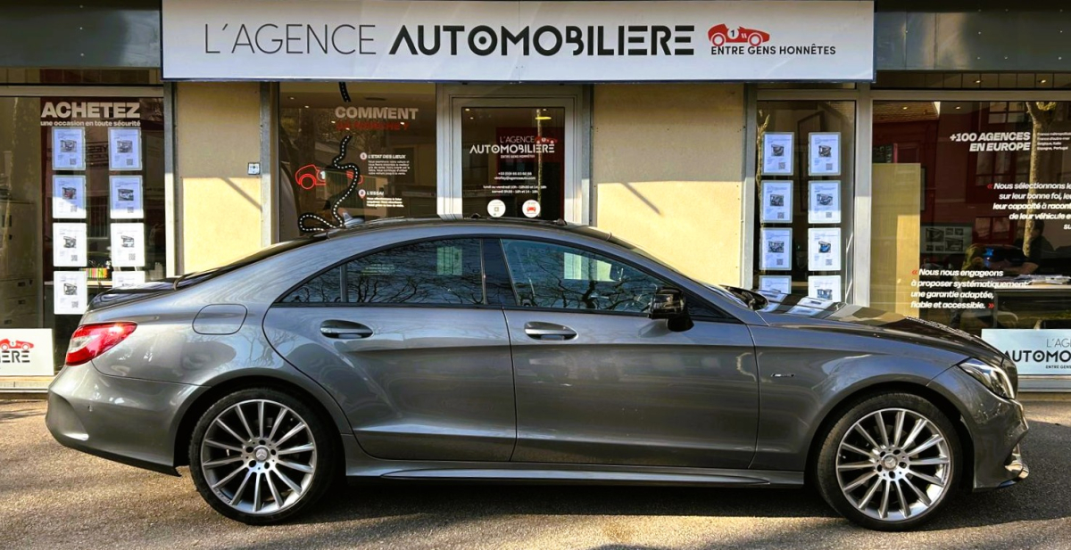 Mercedes CLS — 8