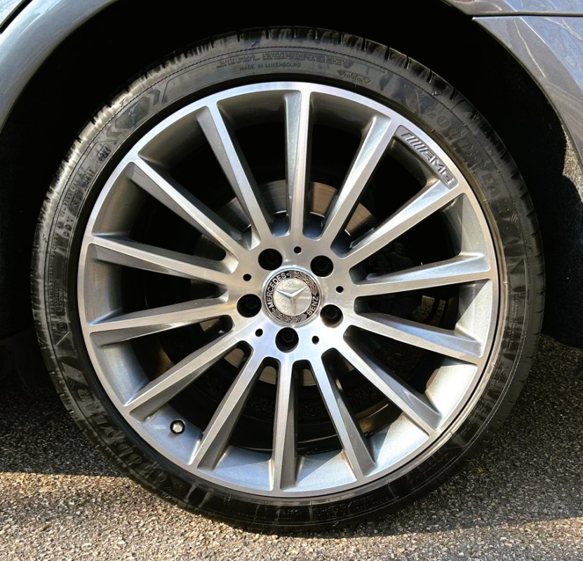 Mercedes CLS — 28
