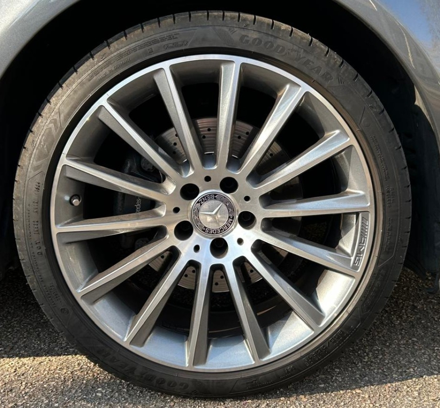 Mercedes CLS — 30