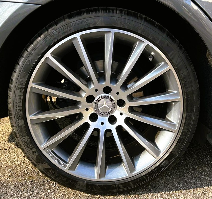 Mercedes CLS — 31