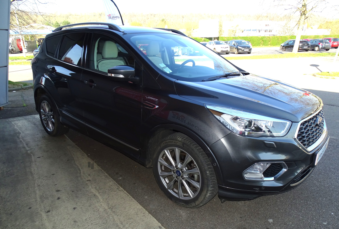 Ford Kuga — 7