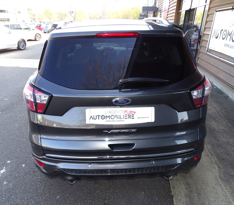 Ford Kuga — 8