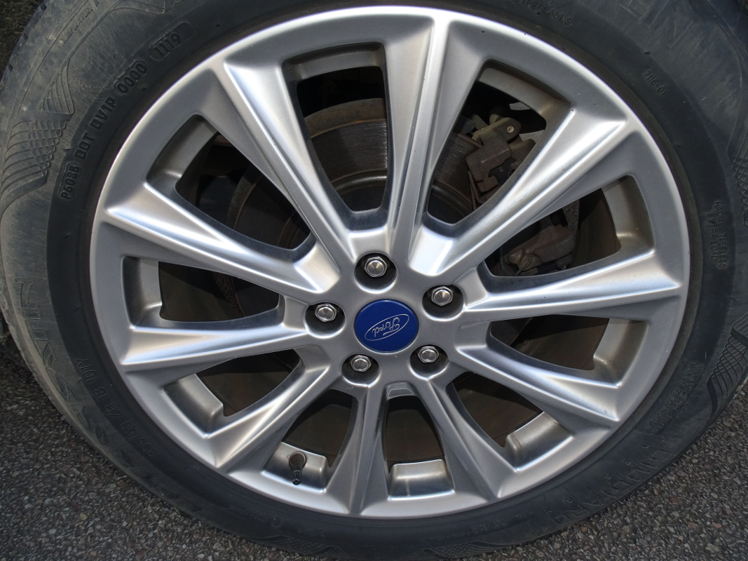 Ford Kuga — 36
