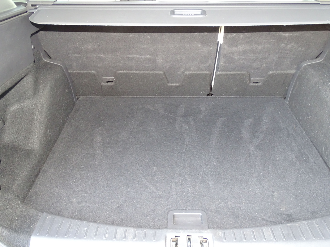 Ford Kuga — 32