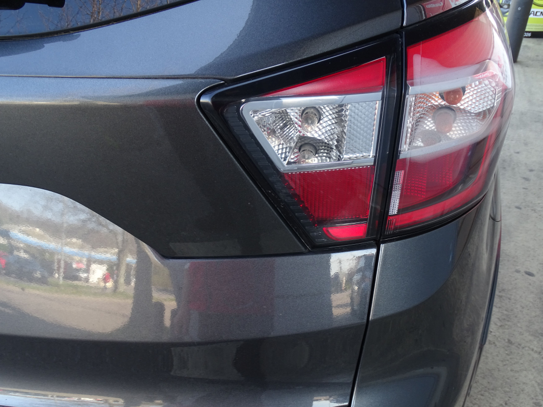 Ford Kuga — 30