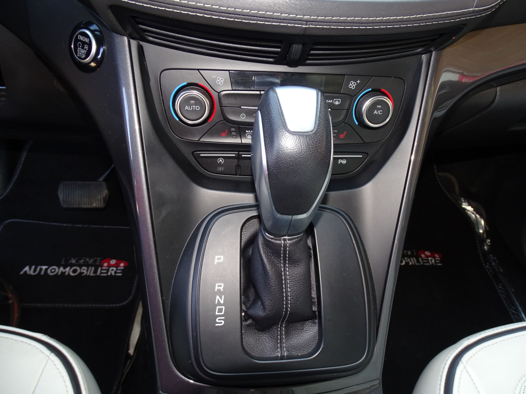 Ford Kuga — 23