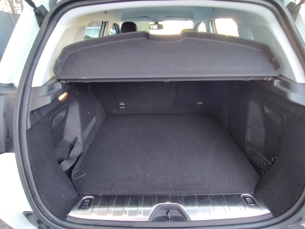 Peugeot 2008 — 24